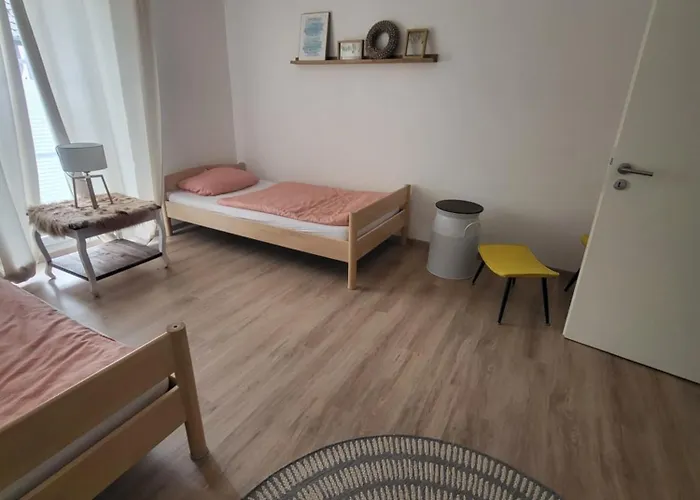 Beautiful Cozy Close To Lakes And Nature Parks Schwandorf