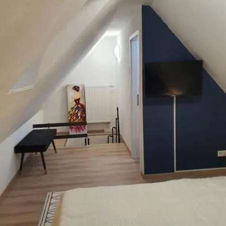 Beautiful Cozy Close To Lakes And Nature Parks Schwandorf