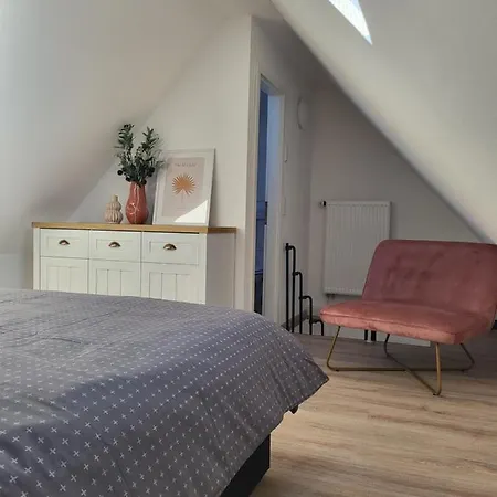 Apartament Beautiful Cozy Close To Lakes And Nature Parks
