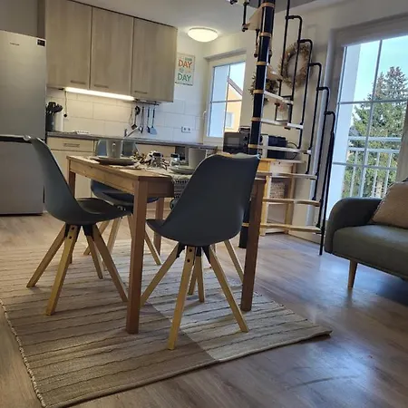 Apartment Beautiful Cozy Close To Lakes And Nature Parks Schwandorf in Bayern