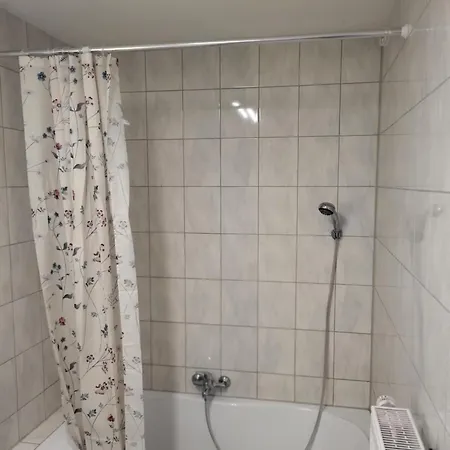 Beautiful Cozy Close To Lakes And Nature Parks Appartamento Schwandorf