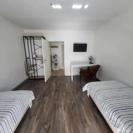 Beautiful Cozy Close To Lakes And Nature Parks Appartamento