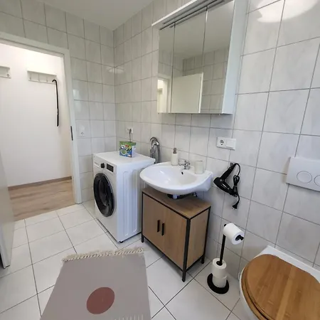 Beautiful Cozy Close To Lakes And Nature Parks Schwandorf